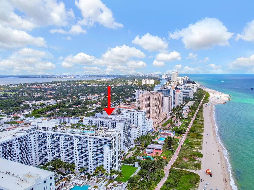 THE RIVIERA CONDO - Residential Lease