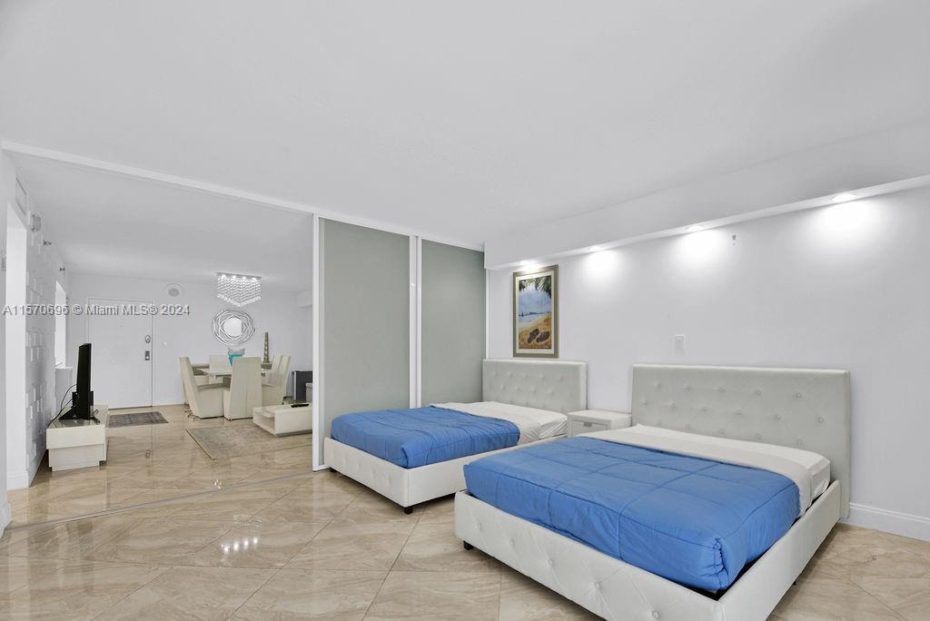 THE RIVIERA CONDO - Residential Lease
