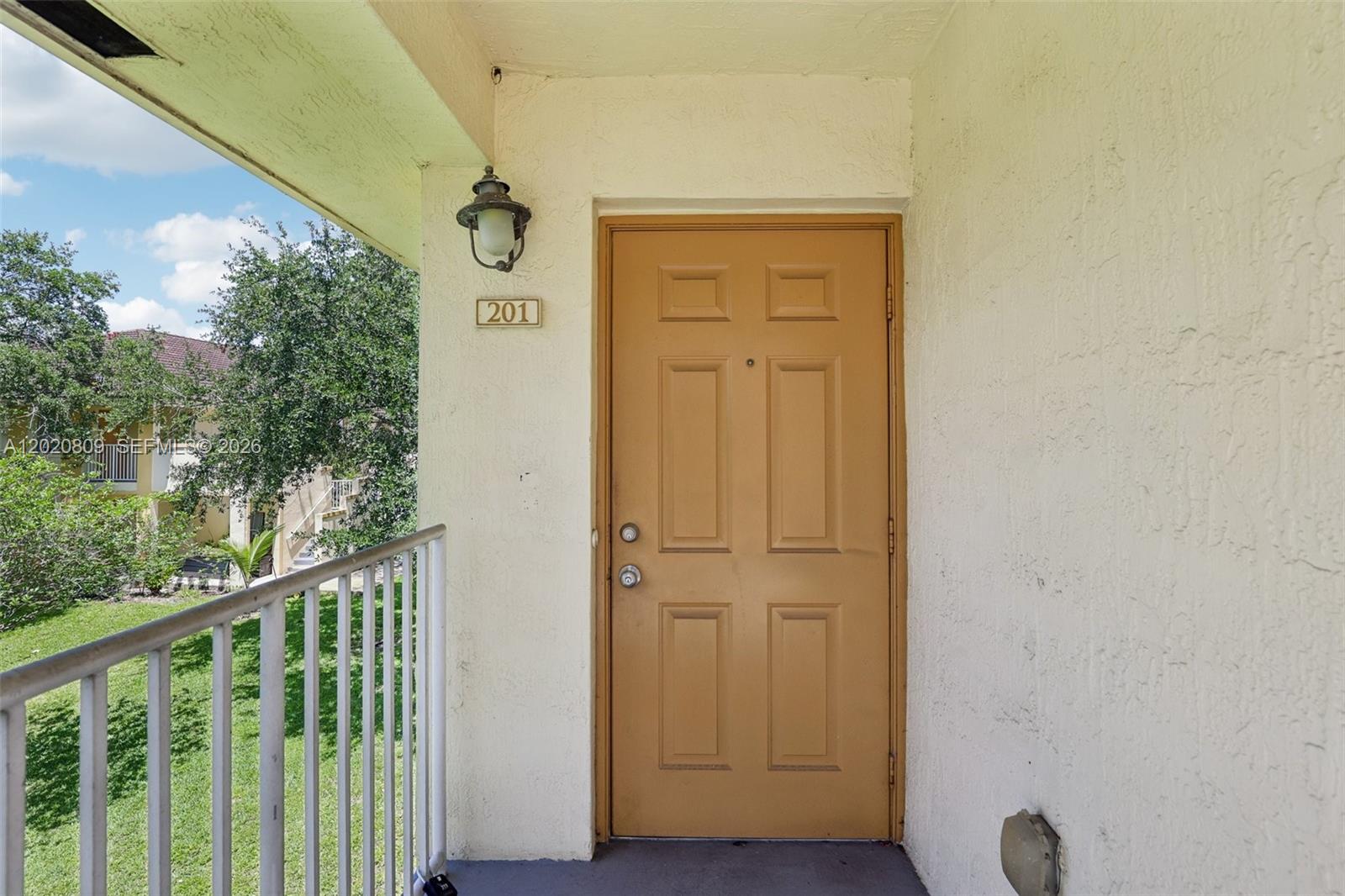 6235 SW 47th Mnr 201