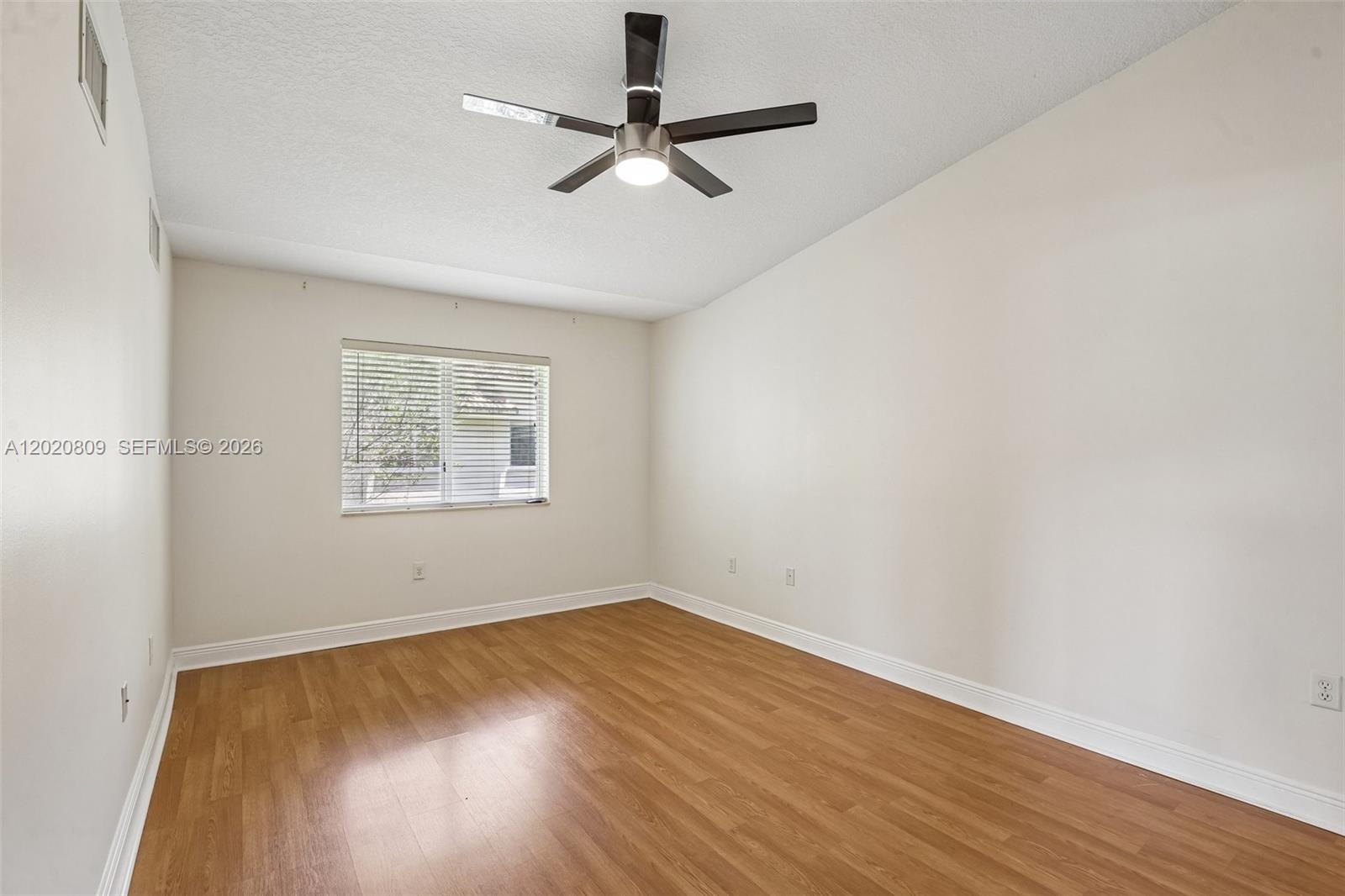 JASMINE LAKES II CONDO - Residential