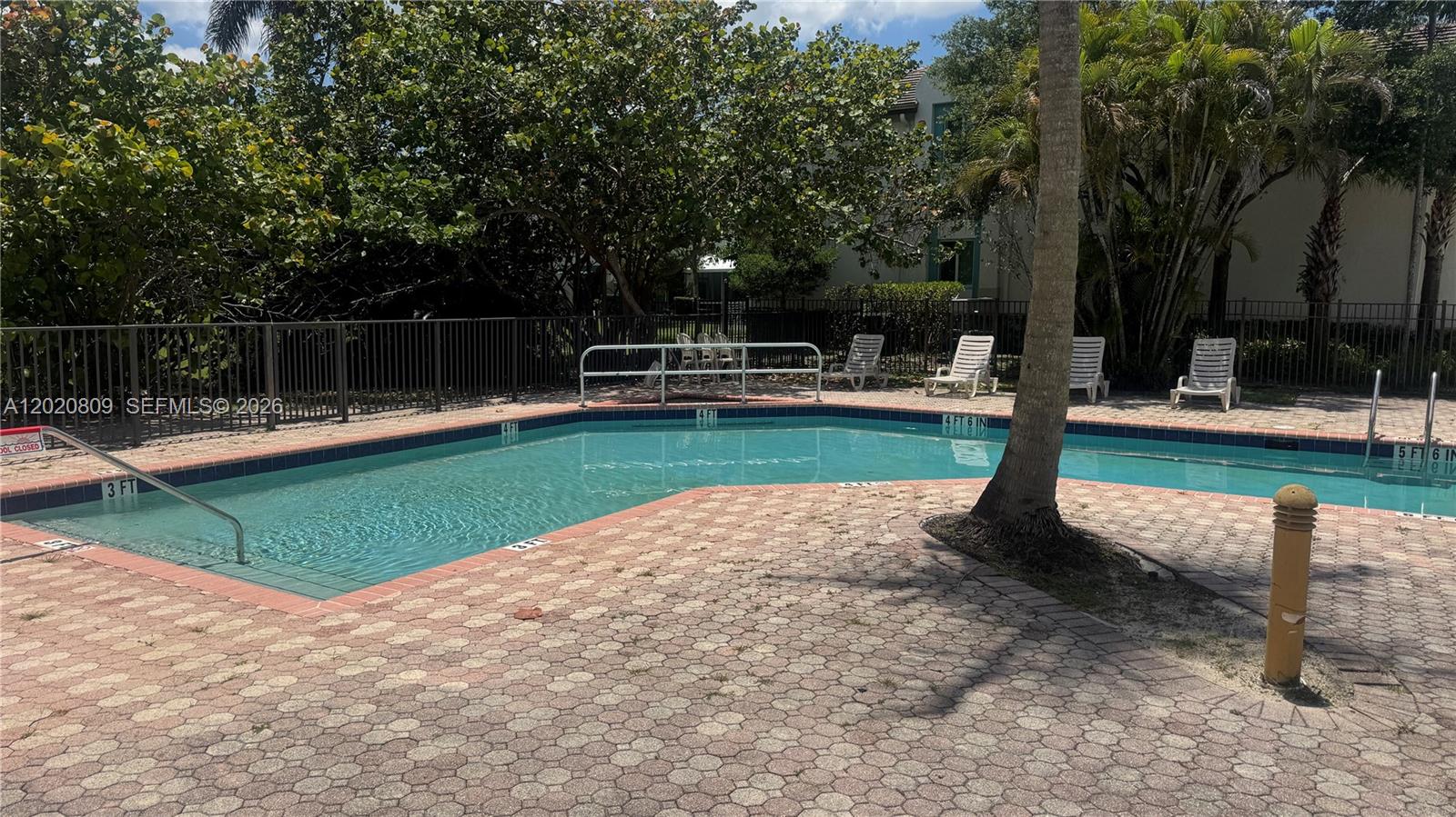JASMINE LAKES II CONDO - Residential