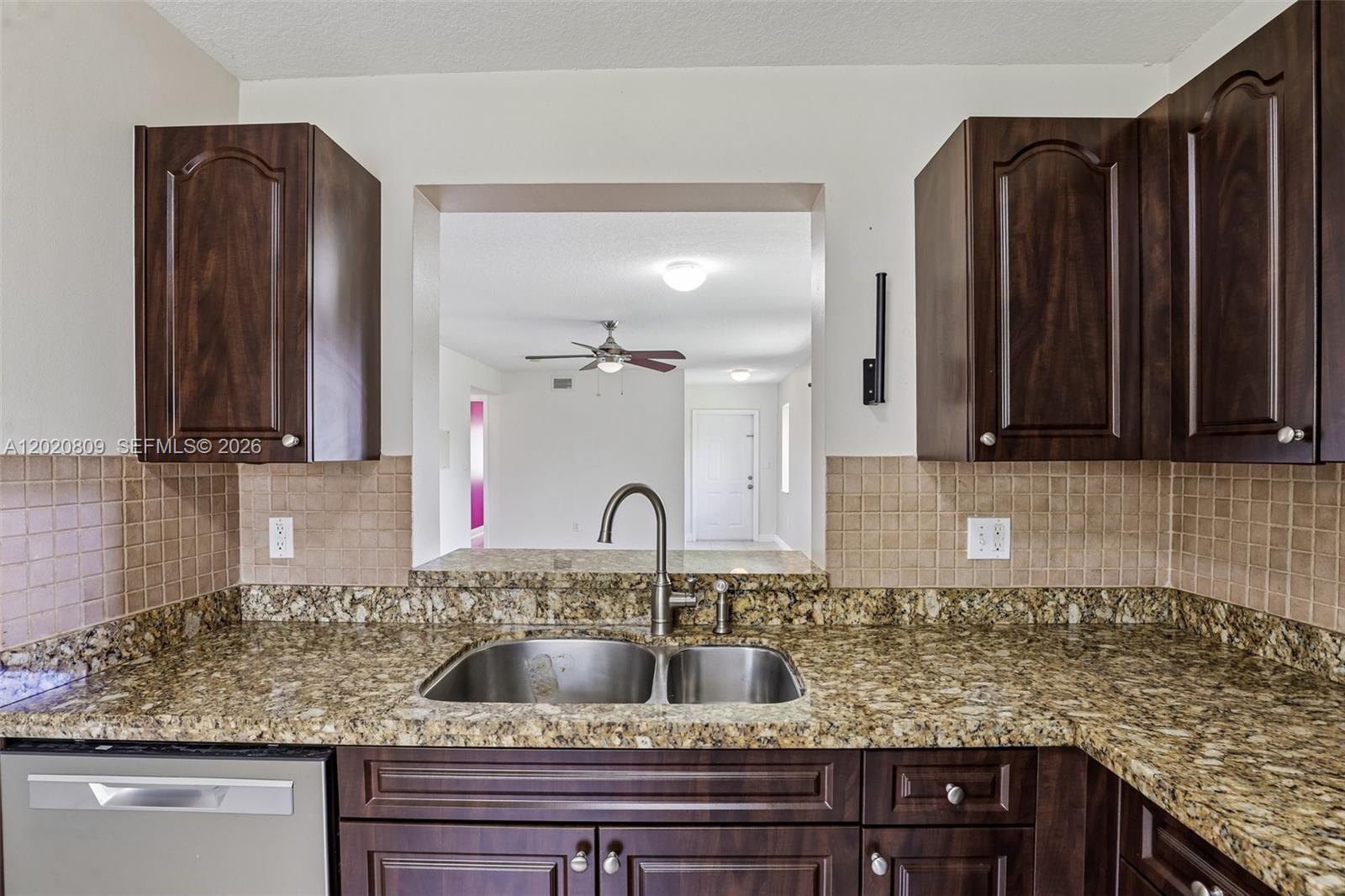 JASMINE LAKES II CONDO - Residential