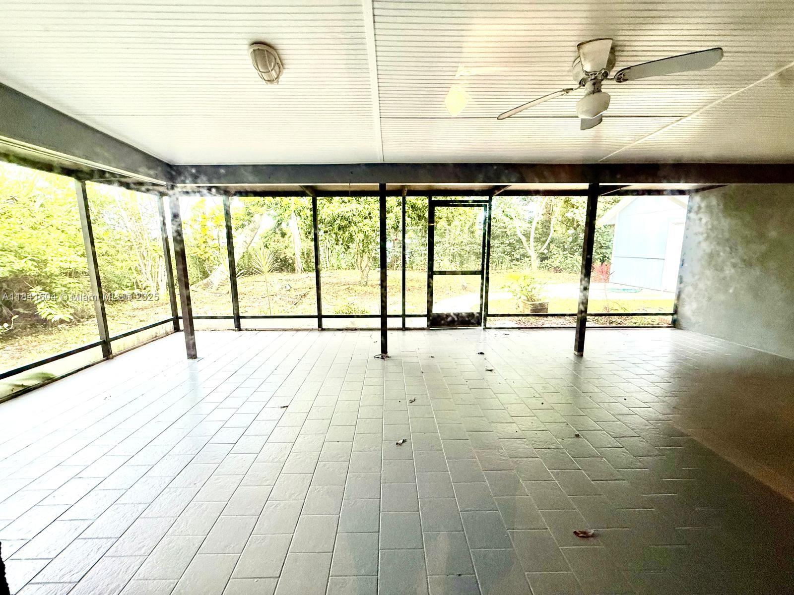 PORT ST LUCIE SECTION 13 - Residential