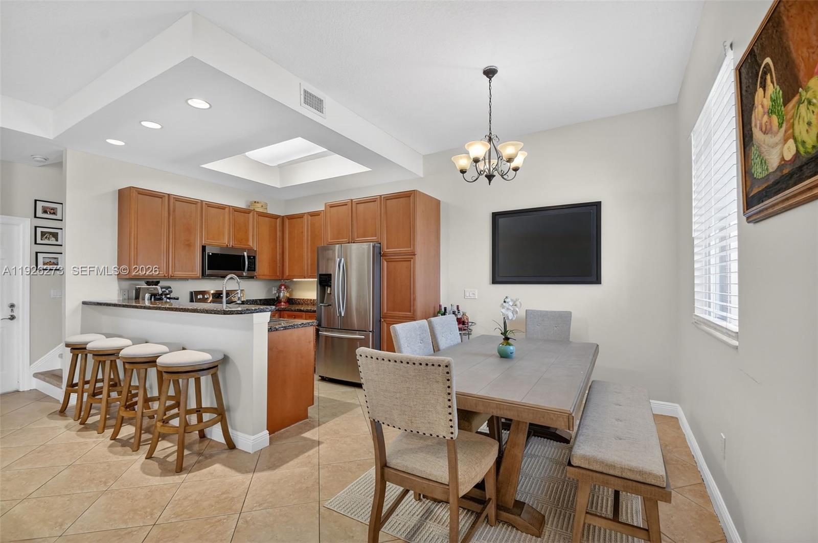 PARROT COVE - Residential