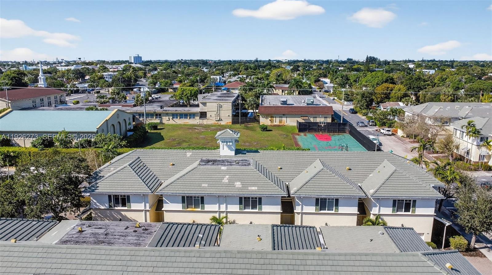 PARROT COVE - Residential