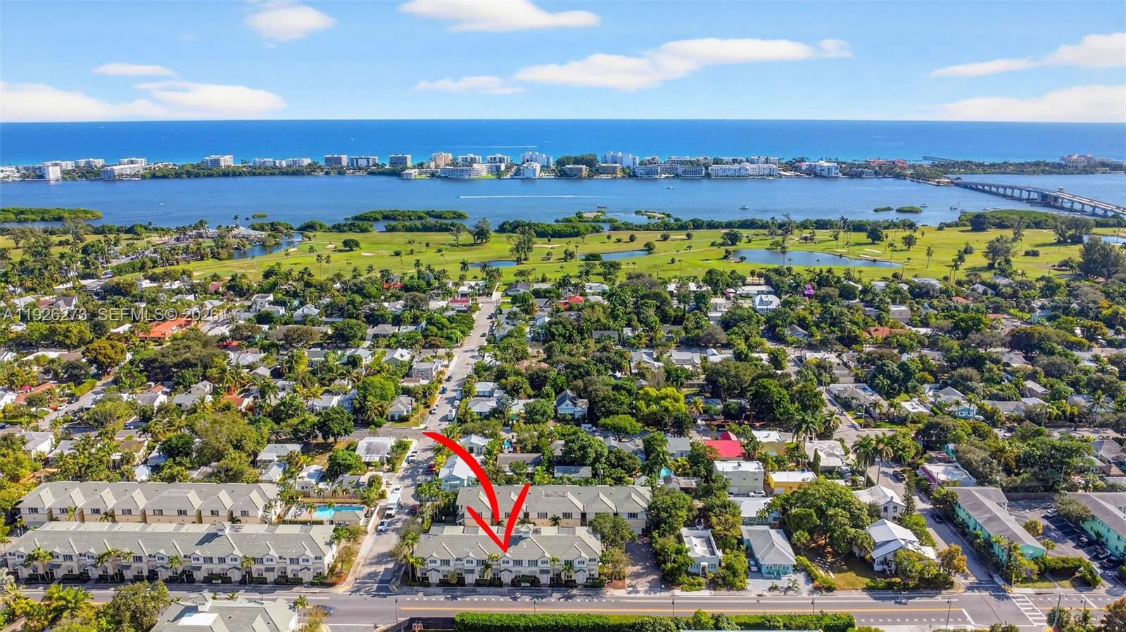 PARROT COVE - Residential