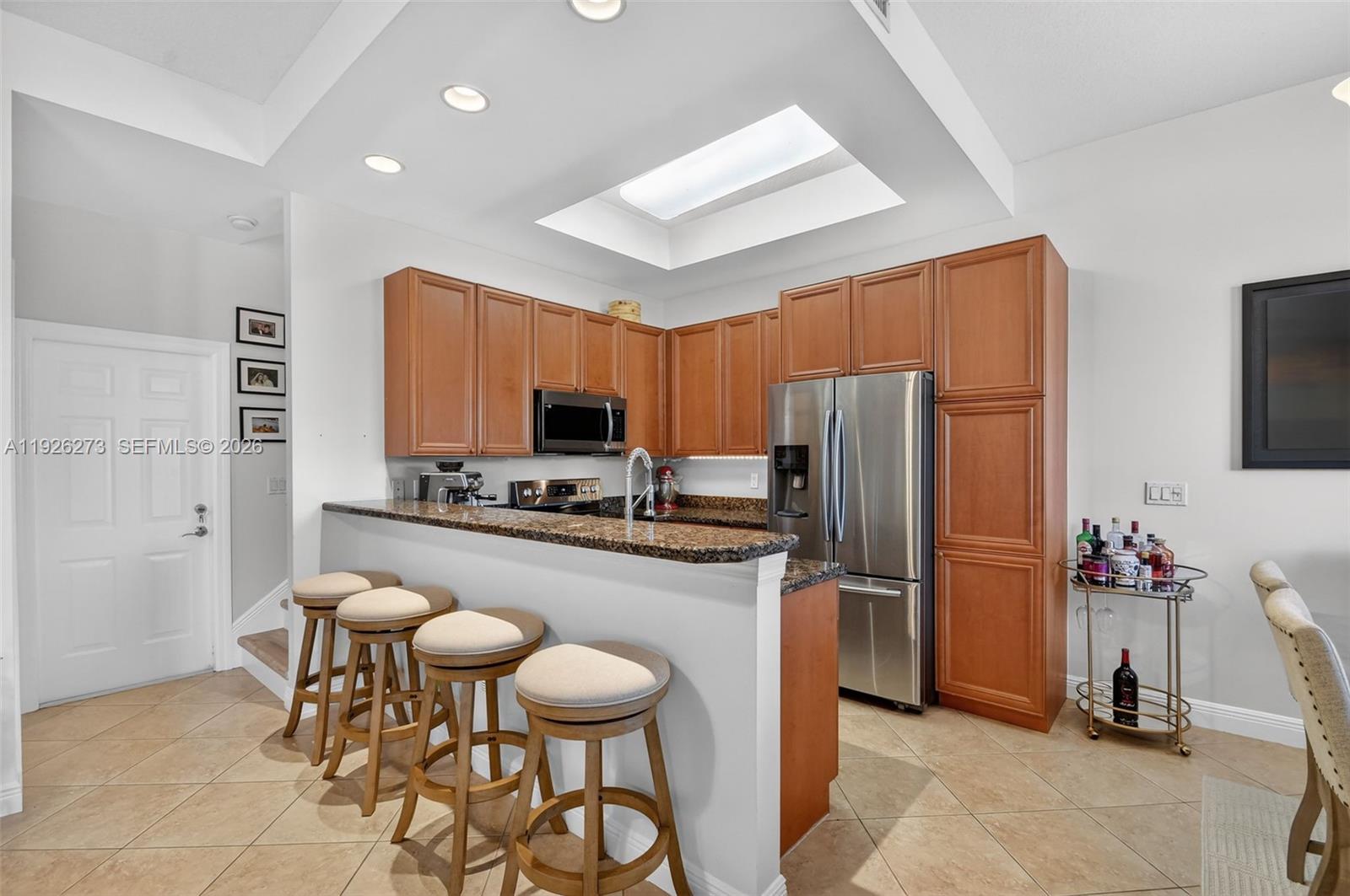 PARROT COVE - Residential