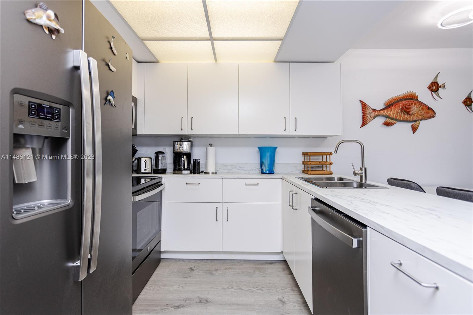 Bass and Sun Condominium - Residential Lease