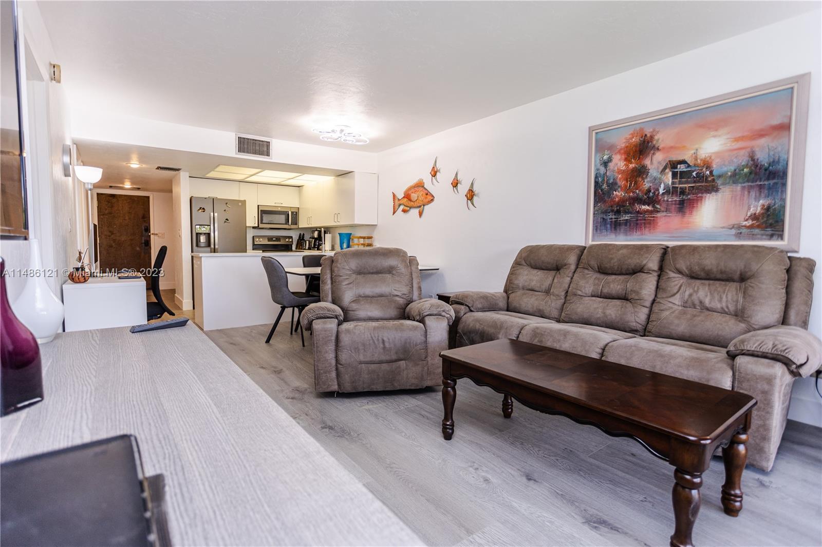 Bass and Sun Condominium - Residential Lease