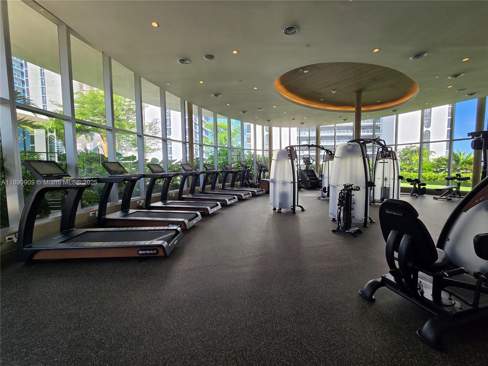 ARIA RESERVE - Residential Lease