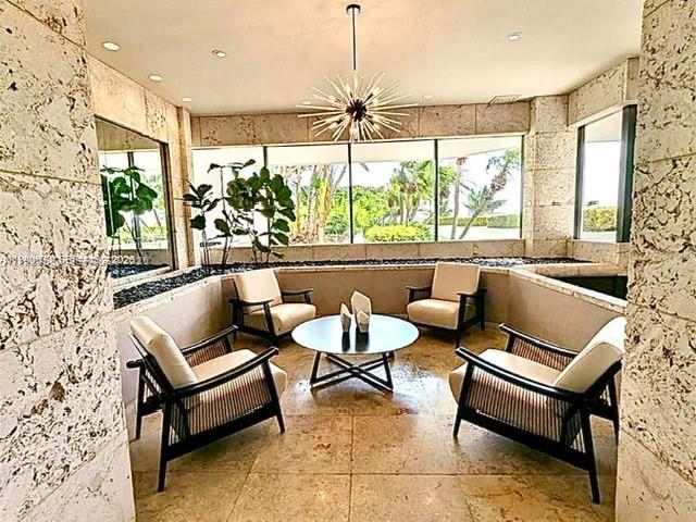 1000 ISL BLVD WILLIAMS IS - Residential