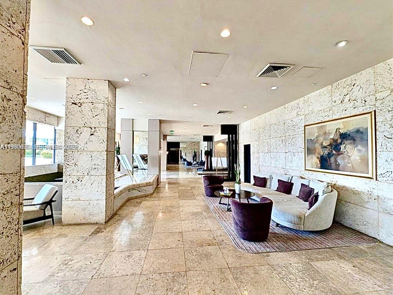 1000 ISL BLVD WILLIAMS IS - Residential