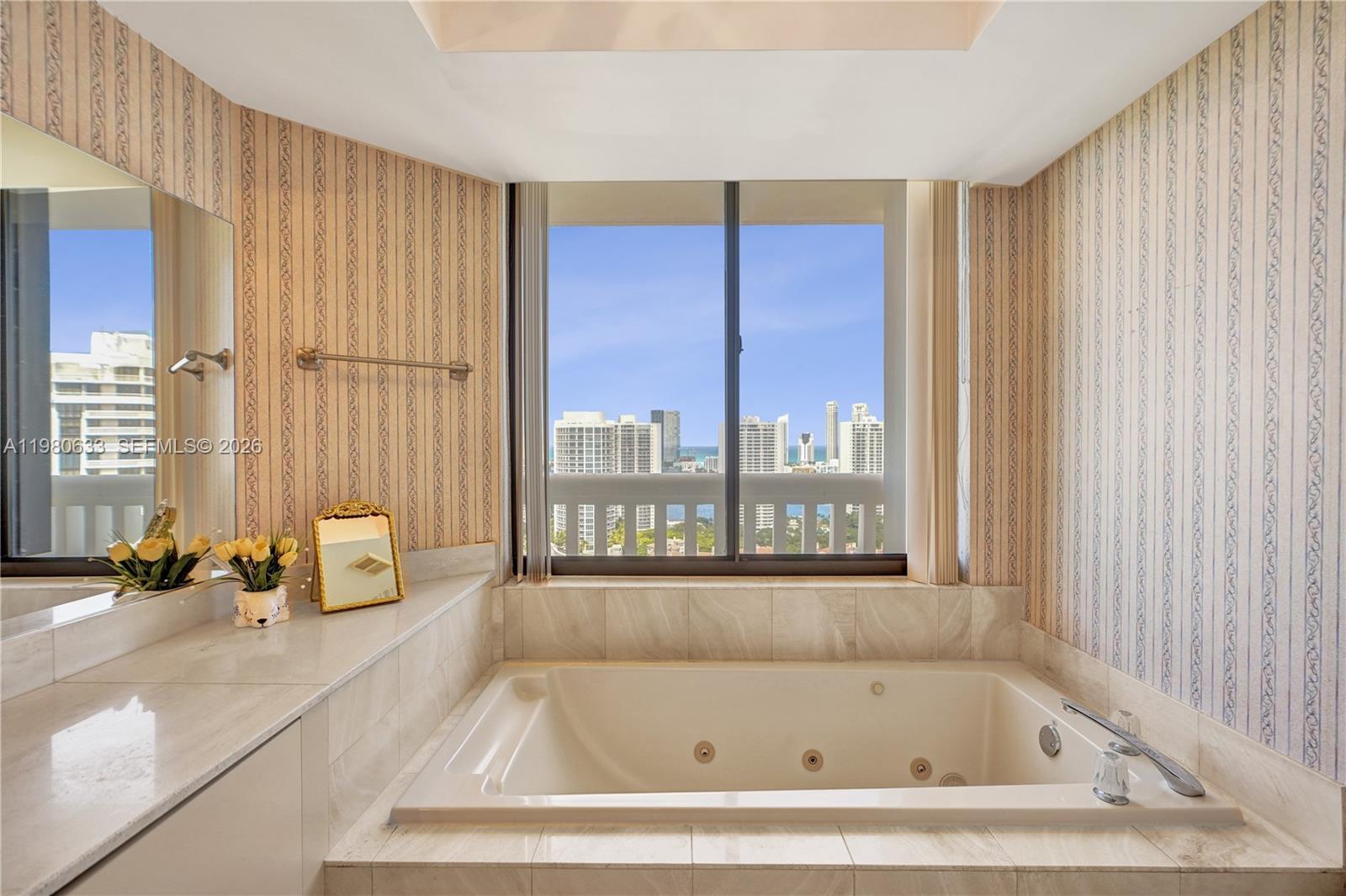 1000 ISL BLVD WILLIAMS IS - Residential