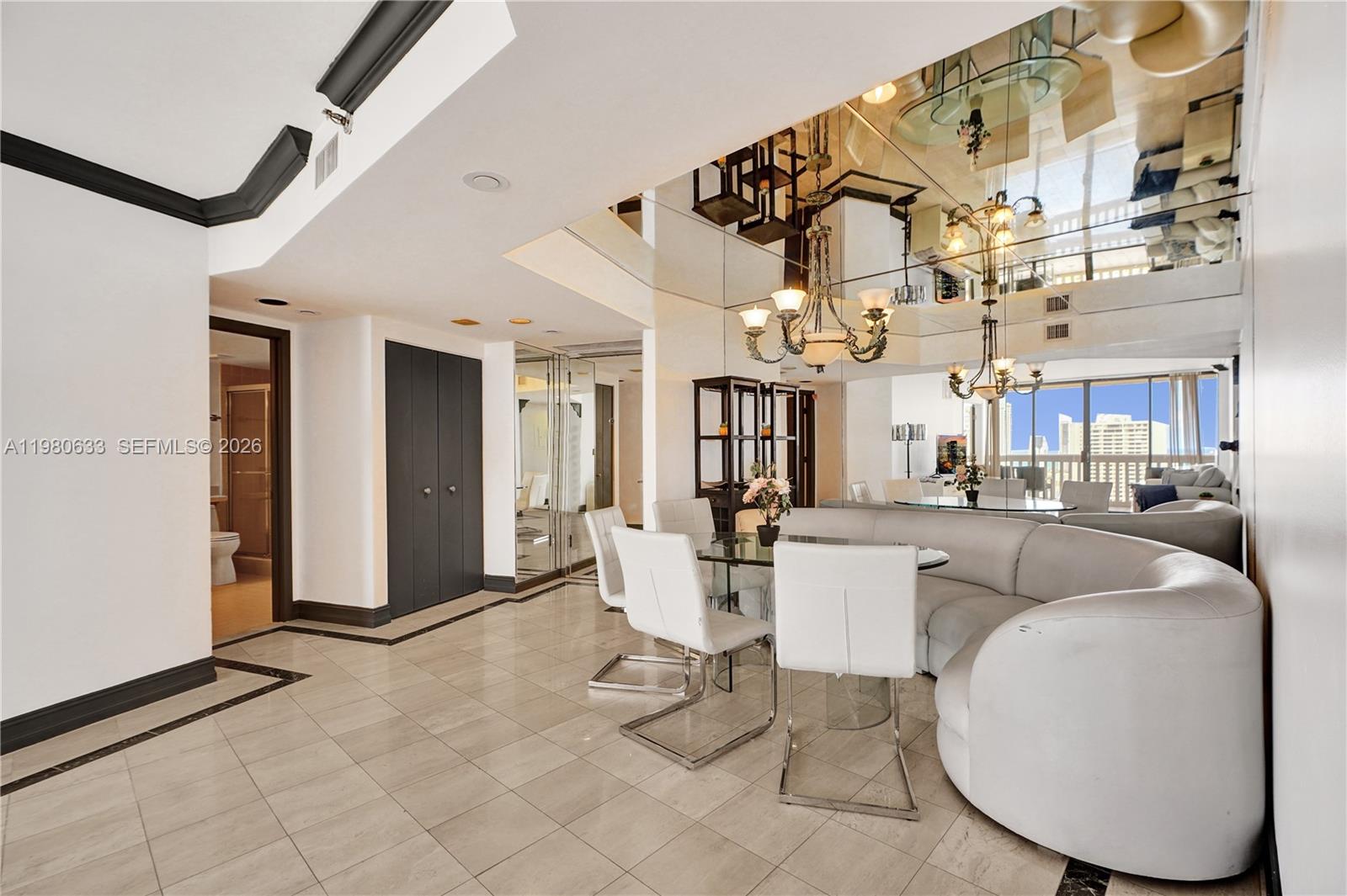 1000 ISL BLVD WILLIAMS IS - Residential