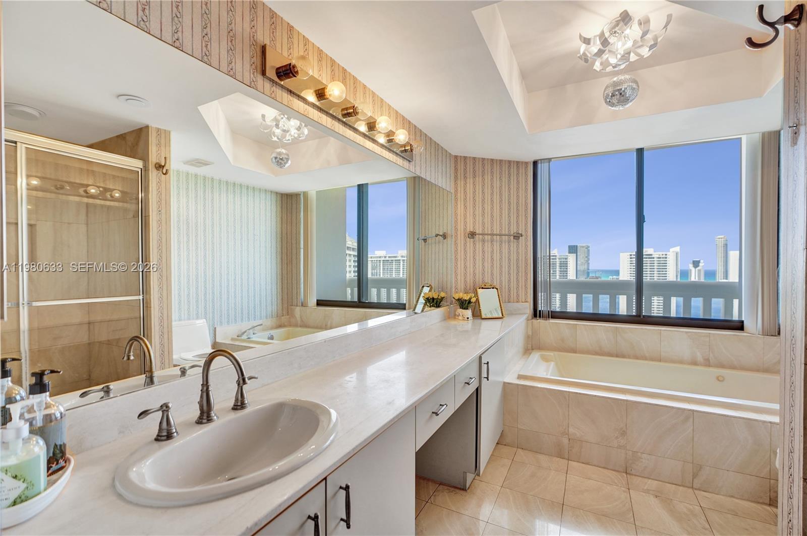 1000 ISL BLVD WILLIAMS IS - Residential