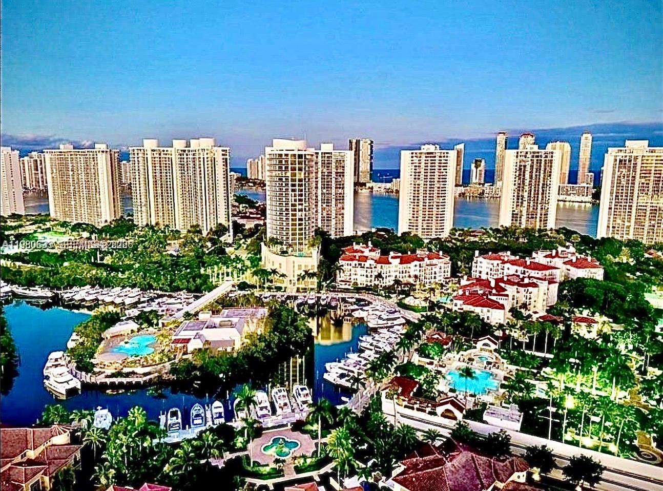 1000 ISL BLVD WILLIAMS IS - Residential