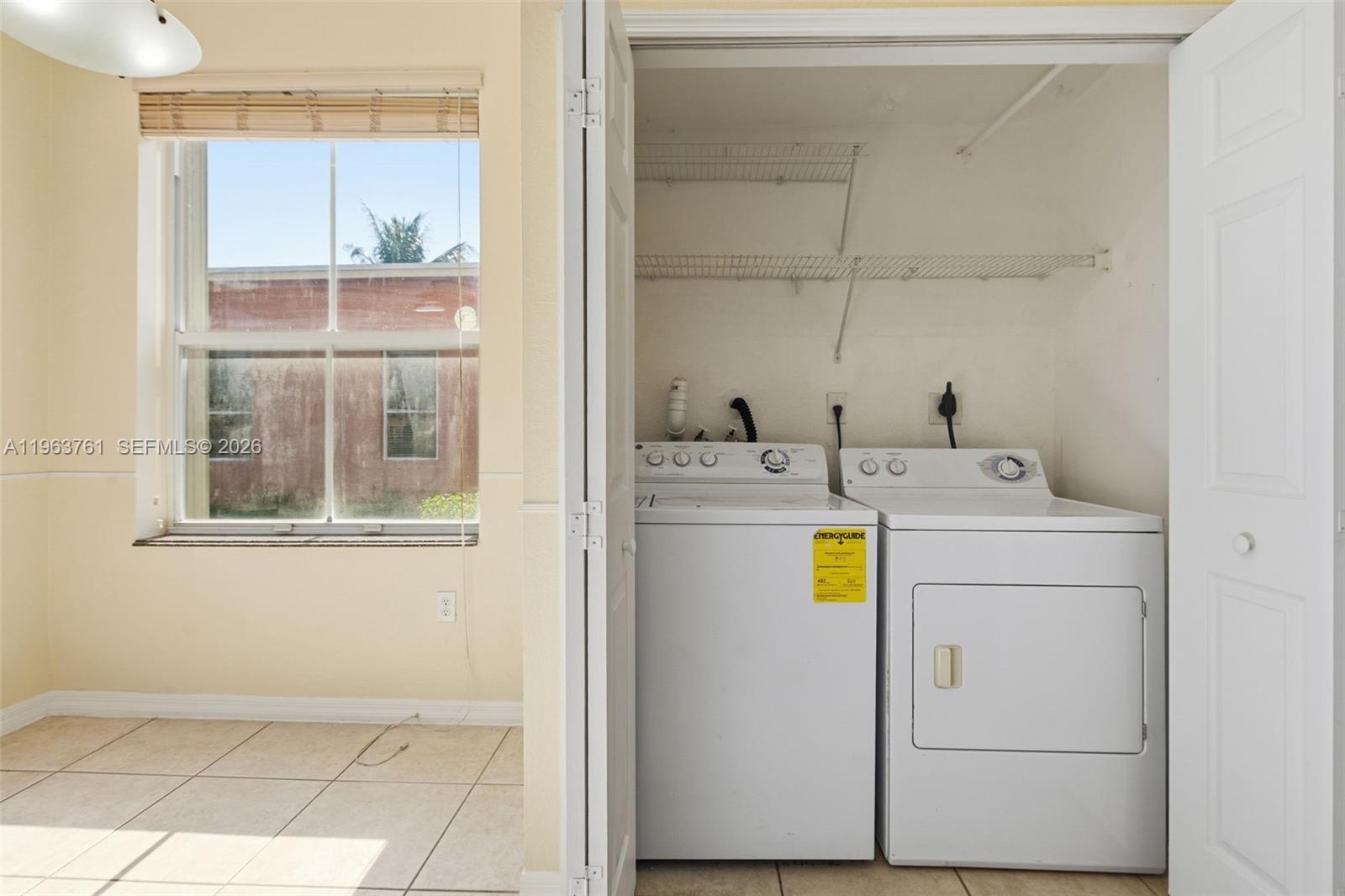 POD 3 AT MONARCH LAKES - Residential