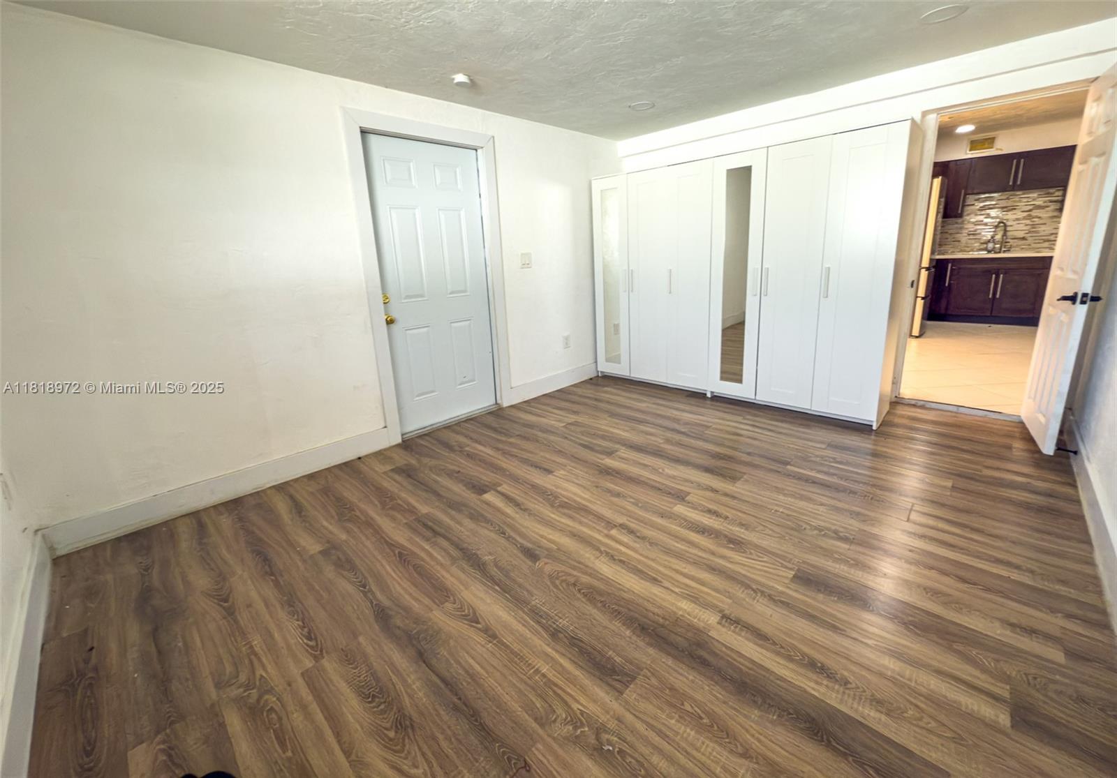 14321 Boggs Dr