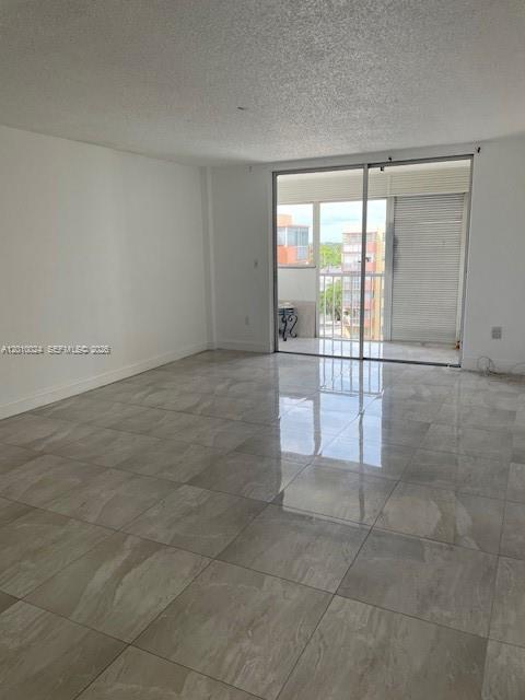 16450 Miami Dr 704