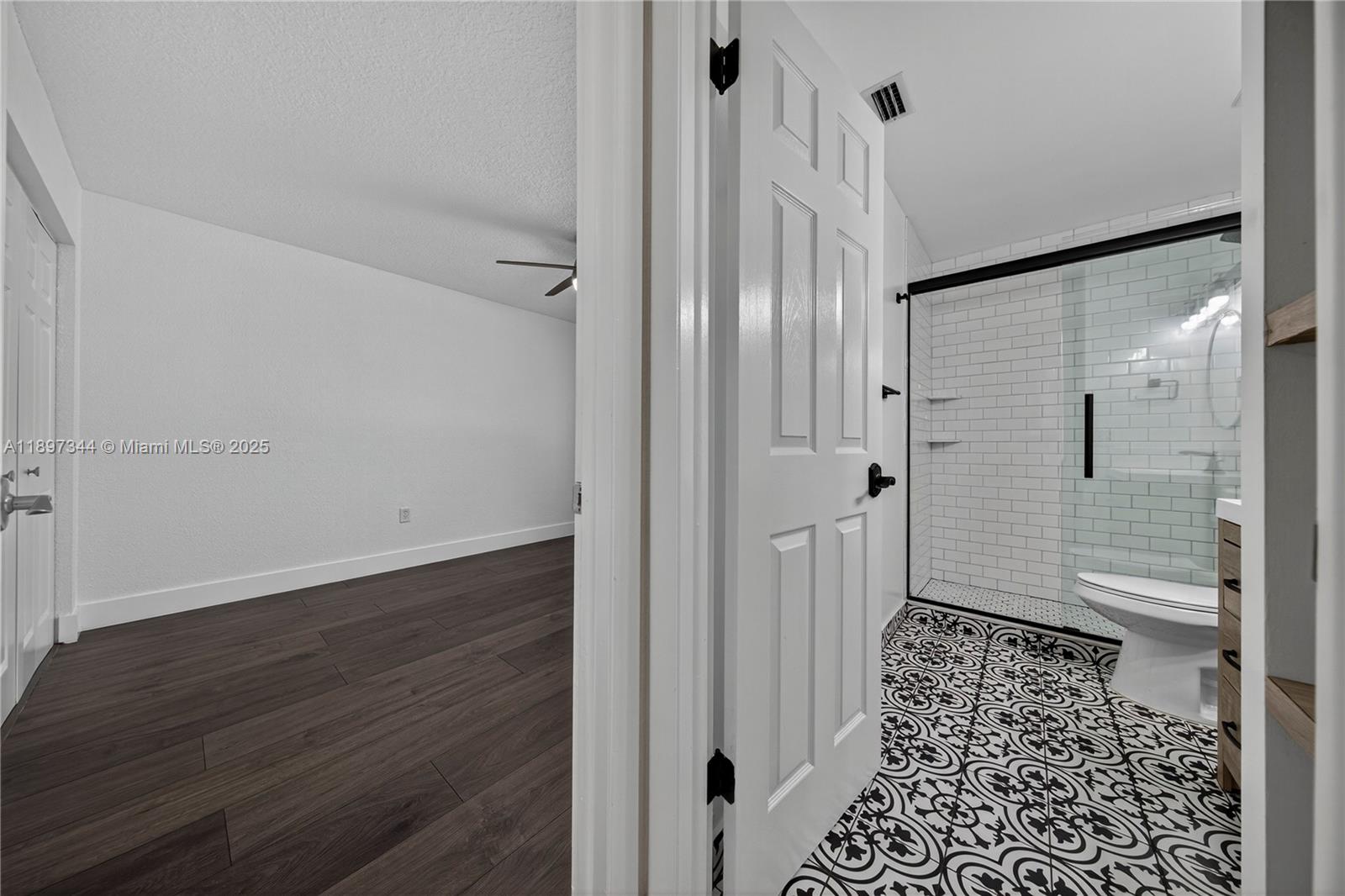 WATERFORD - Residential Lease