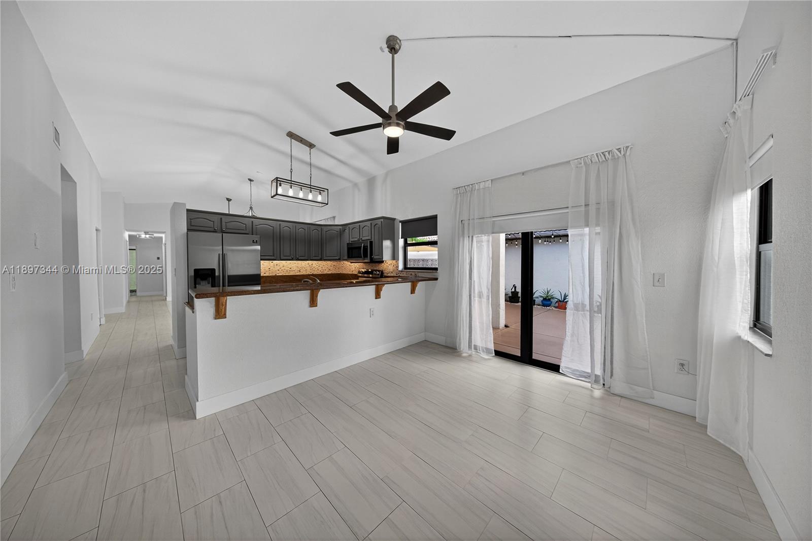 WATERFORD - Residential Lease