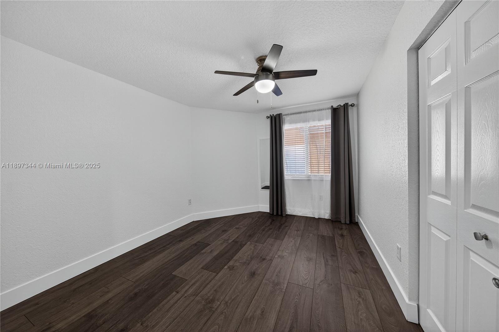 WATERFORD - Residential Lease