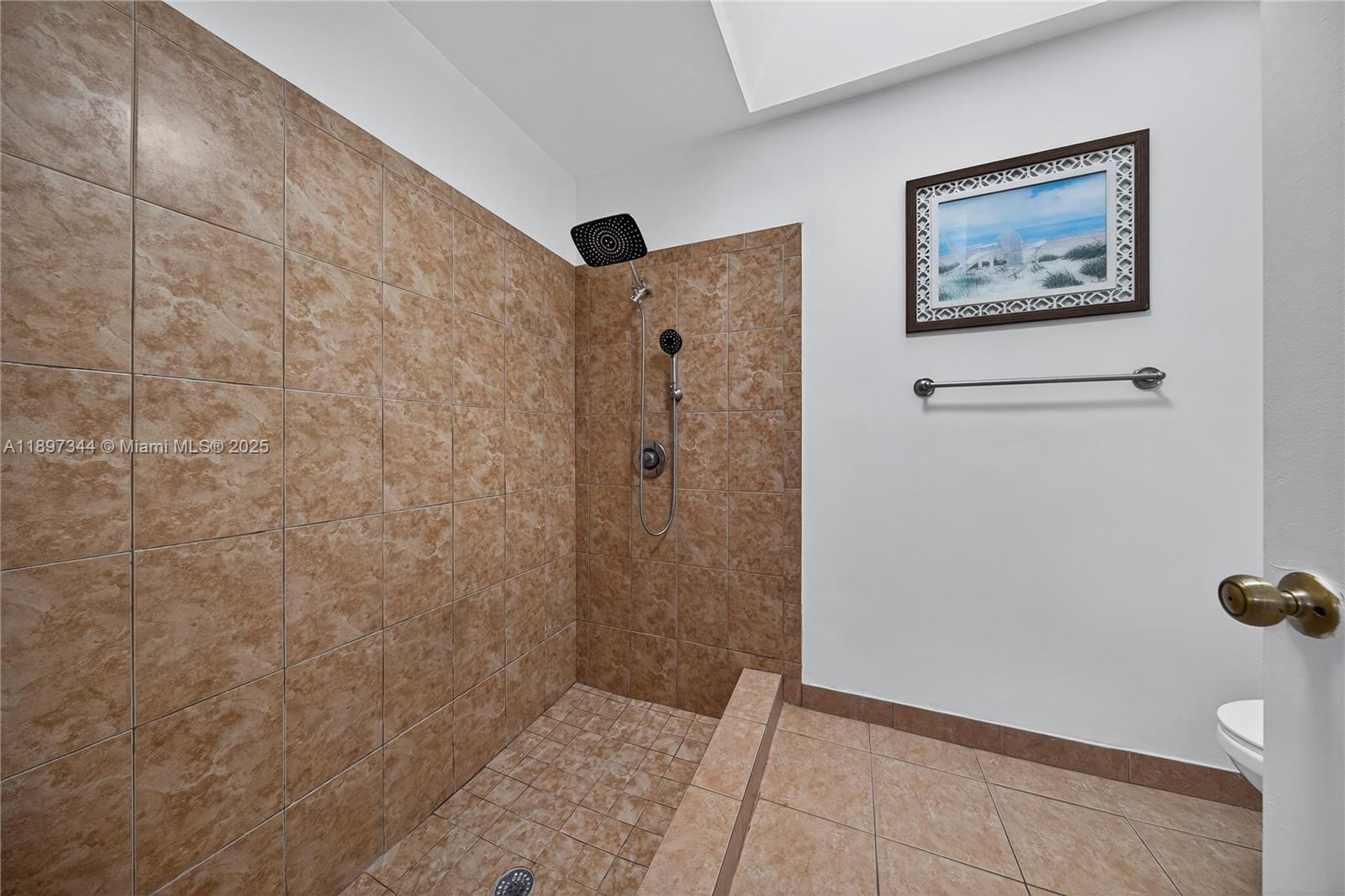 WATERFORD - Residential Lease