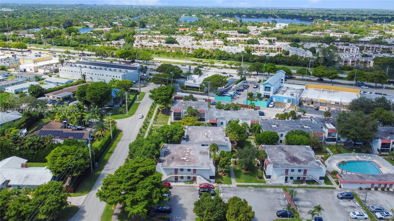 CASA GRANADA CONDO - Residential