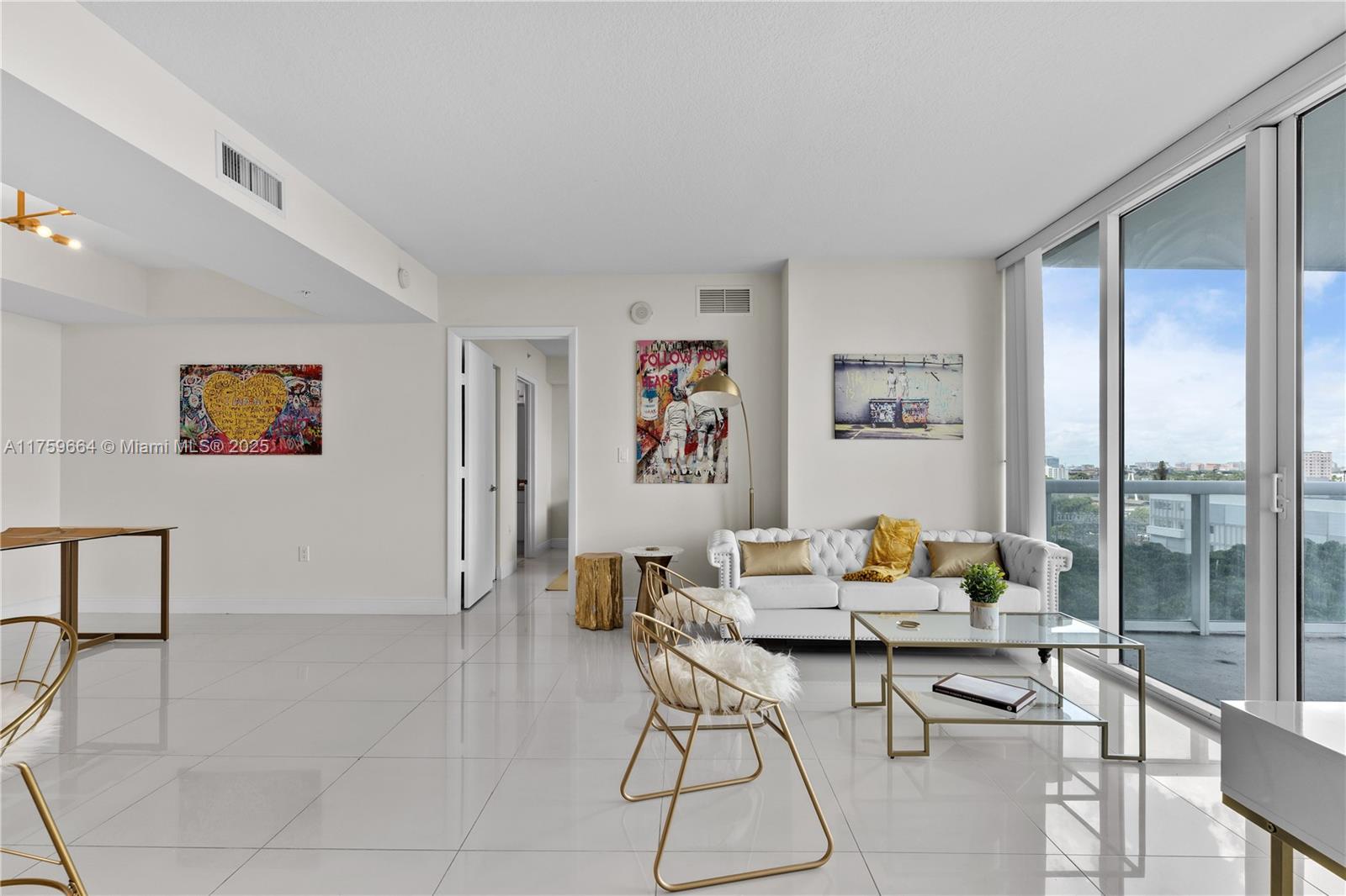 TERRAZAS RIVERPARK VILLAG - Residential