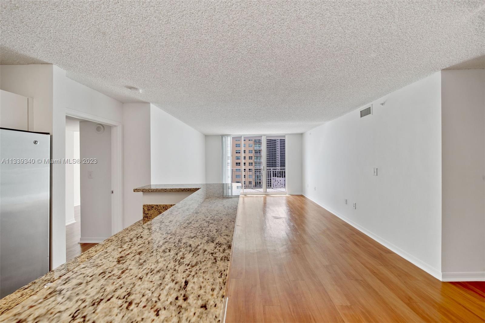 Yacht Club Brickell - Residential Lease