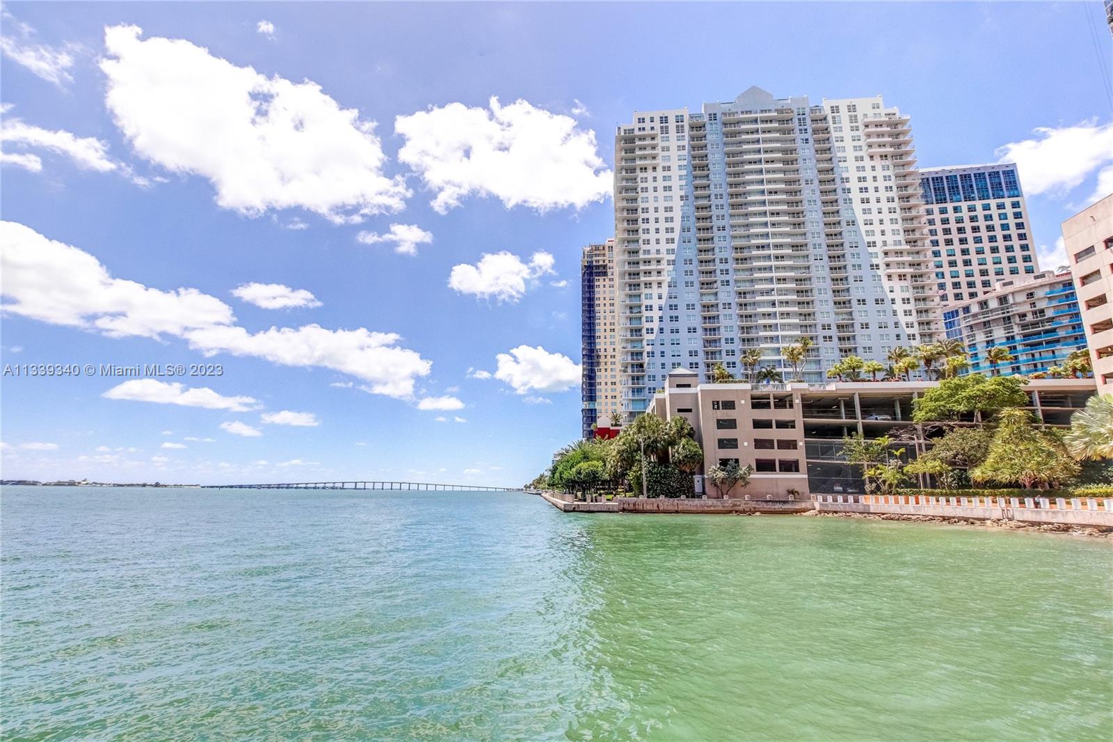 Yacht Club Brickell - Residential Lease