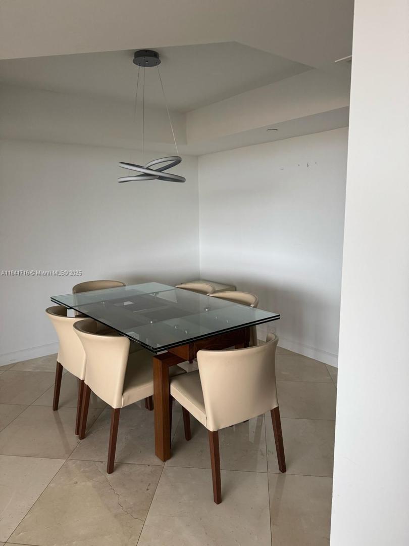 PORTSVIEW @ THE WATERWAYS - Residential