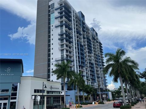 Photo of 5350 NW 84th Ave #511, Doral, FL 33166 (MLS # A11996724)
