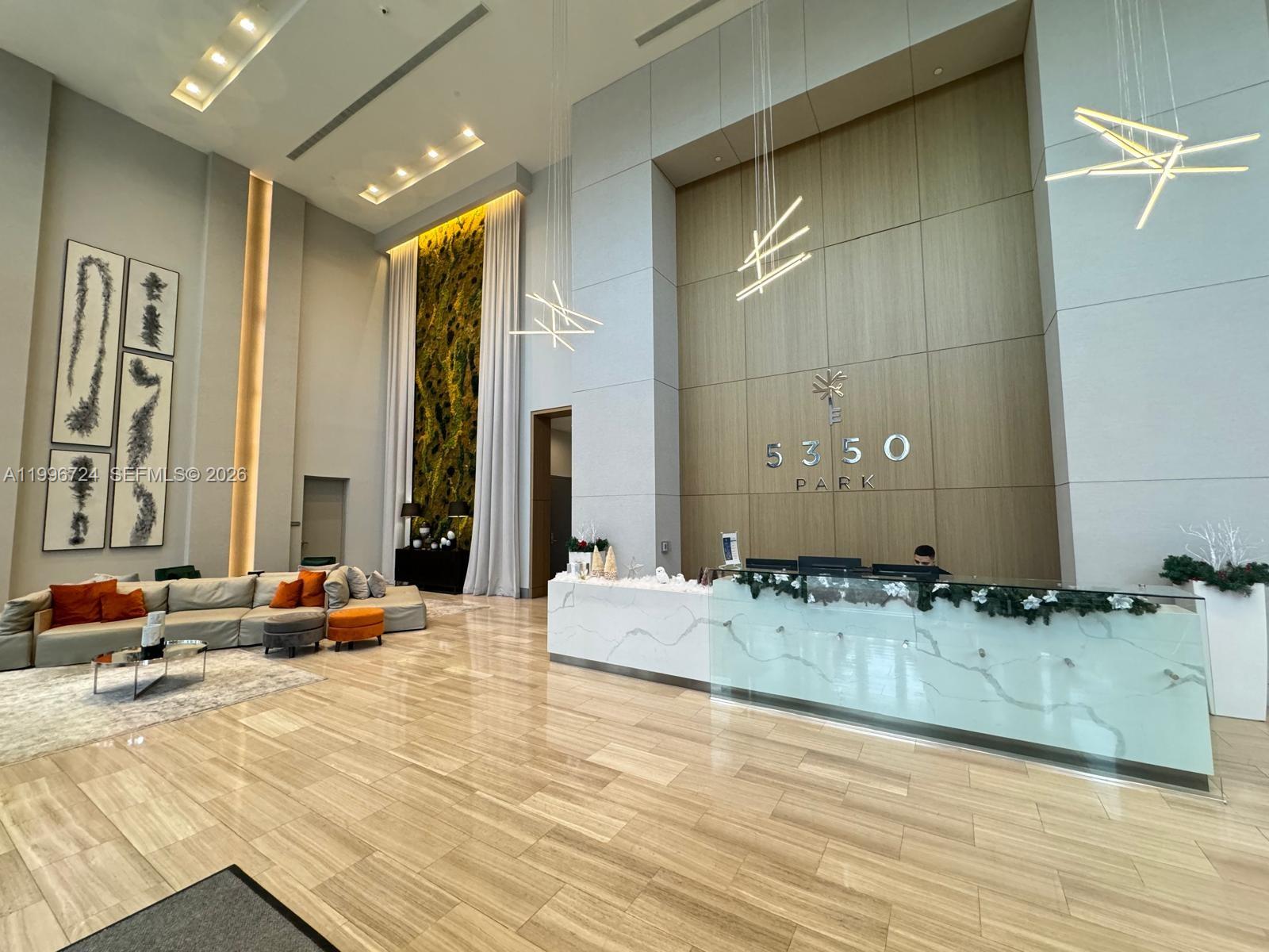 5350 PARK CONDO - Residential