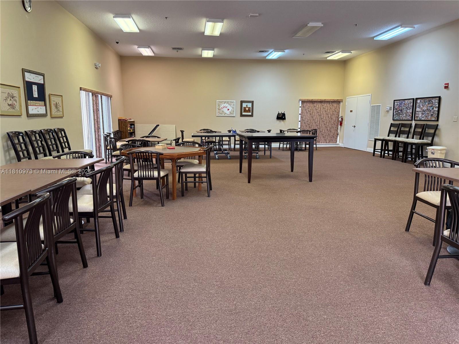 OAKBROOK IX CONDO - Residential