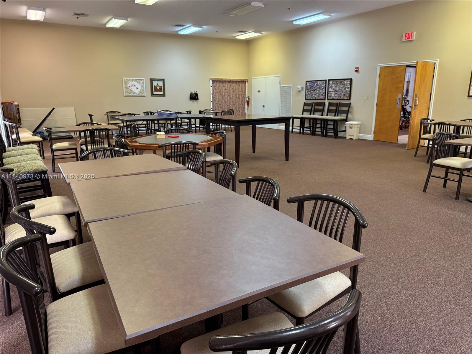 OAKBROOK IX CONDO - Residential