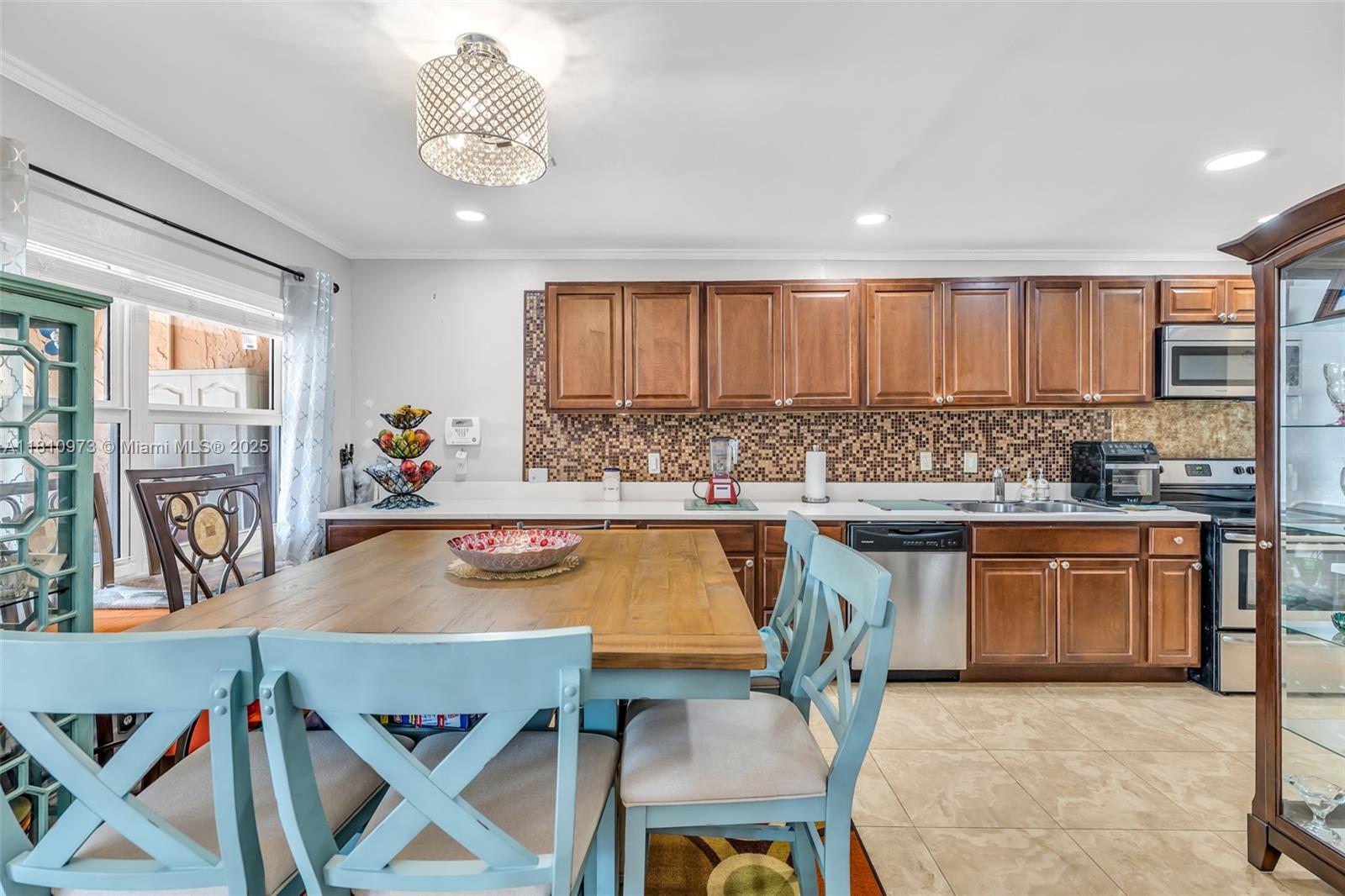 OAKBROOK IX CONDO - Residential