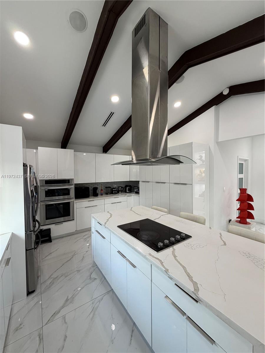 LIVE OAKS - Residential