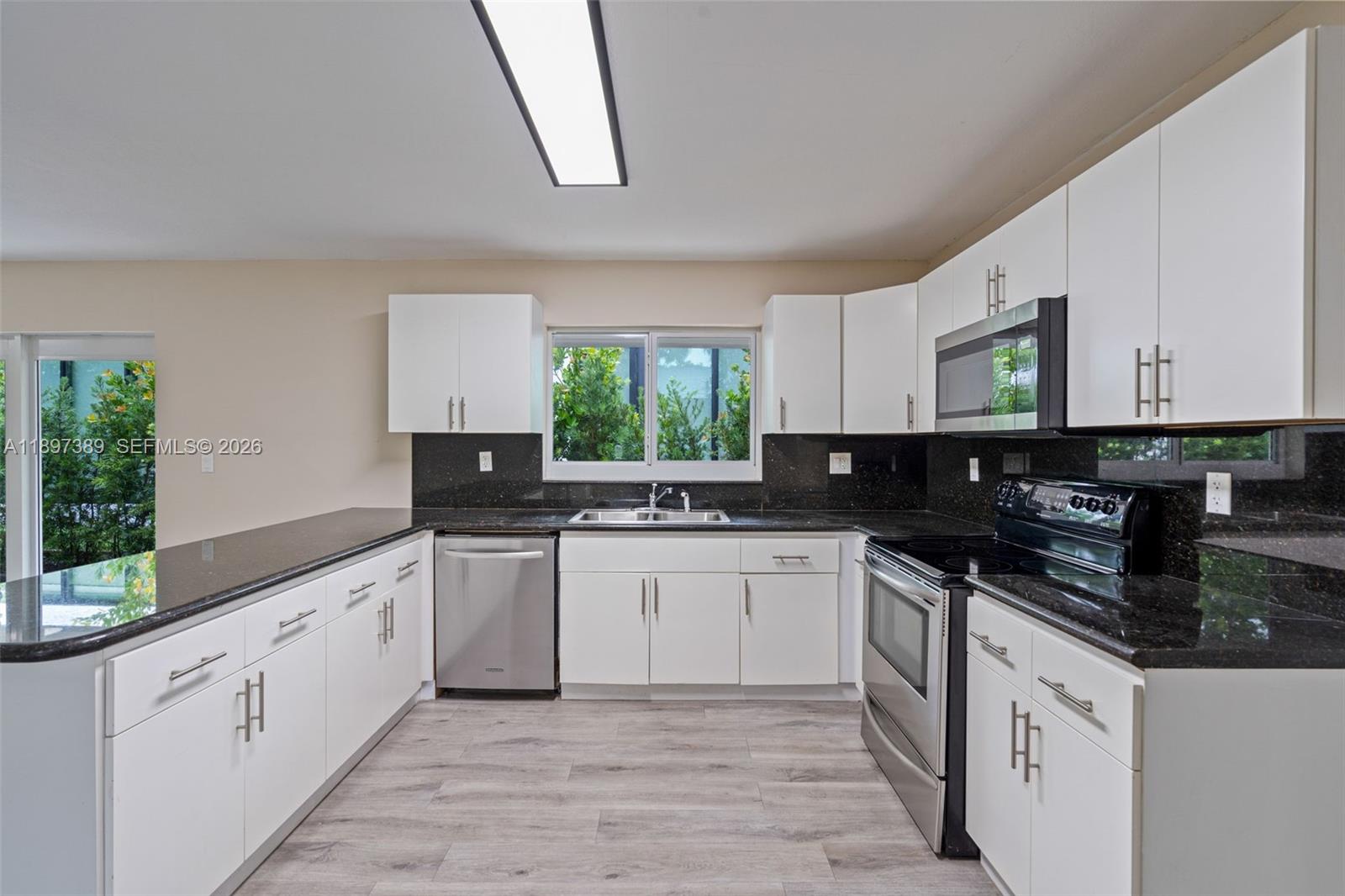 BRICKELL HAMMOCK UN 1 - Residential