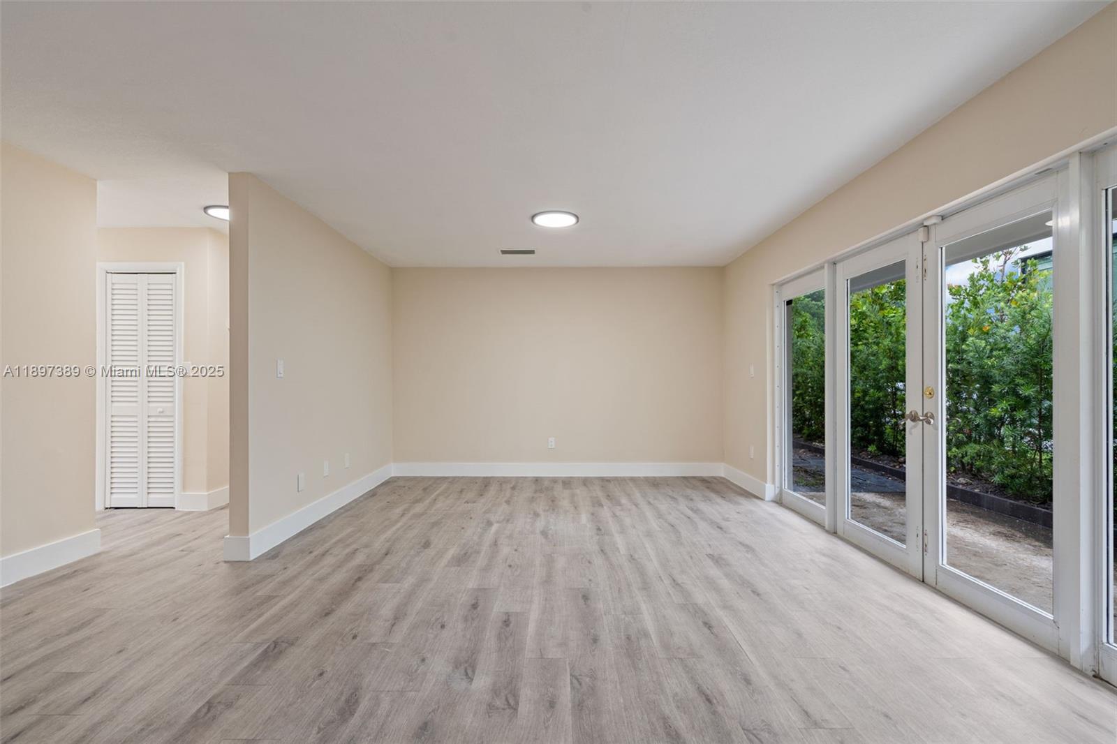 BRICKELL HAMMOCK UN 1 - Residential