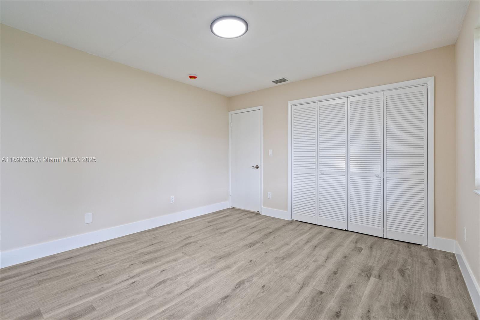 BRICKELL HAMMOCK UN 1 - Residential