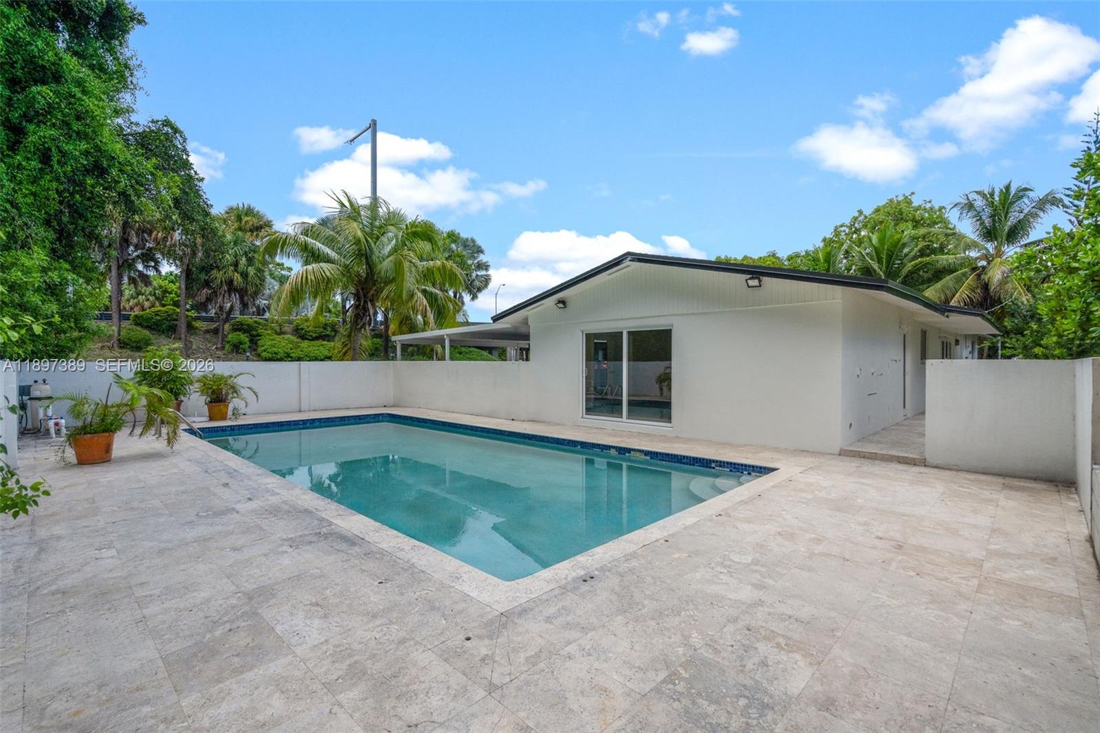 BRICKELL HAMMOCK UN 1 - Residential