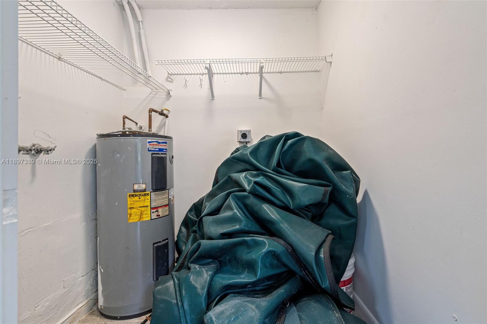 BRICKELL HAMMOCK UN 1 - Residential