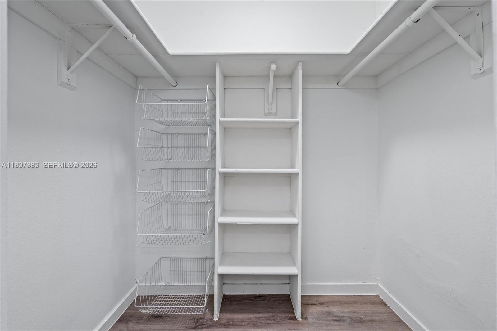 BRICKELL HAMMOCK UN 1 - Residential