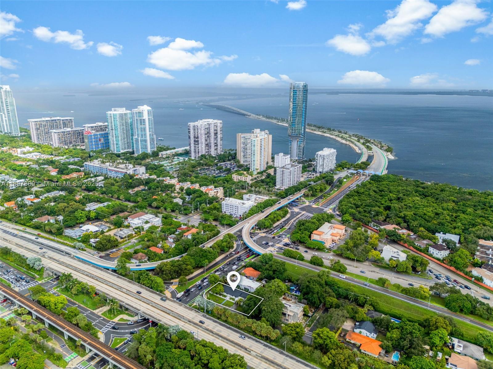 BRICKELL HAMMOCK UN 1 - Residential