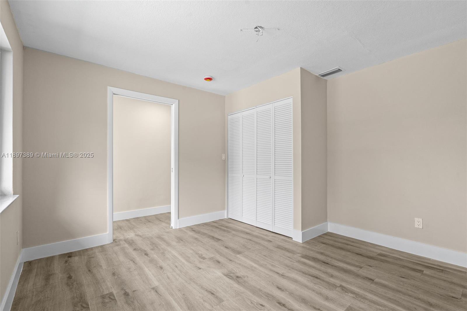 BRICKELL HAMMOCK UN 1 - Residential