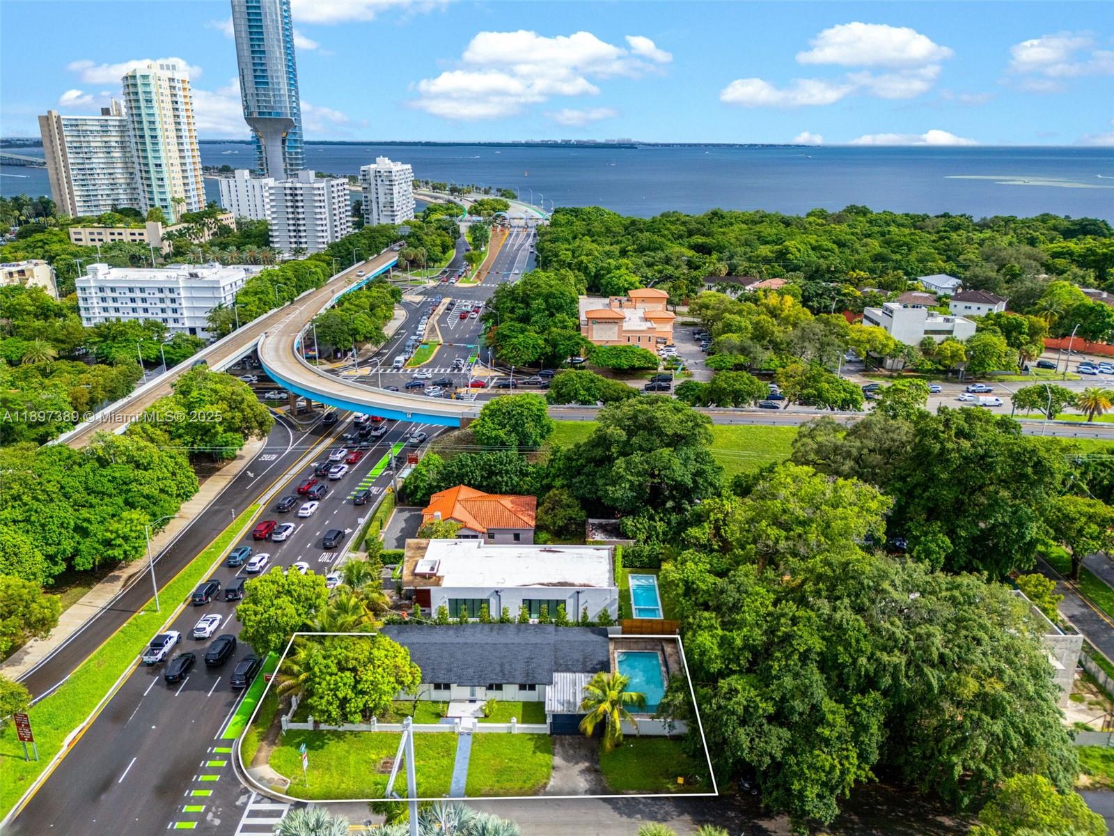 BRICKELL HAMMOCK UN 1 - Residential