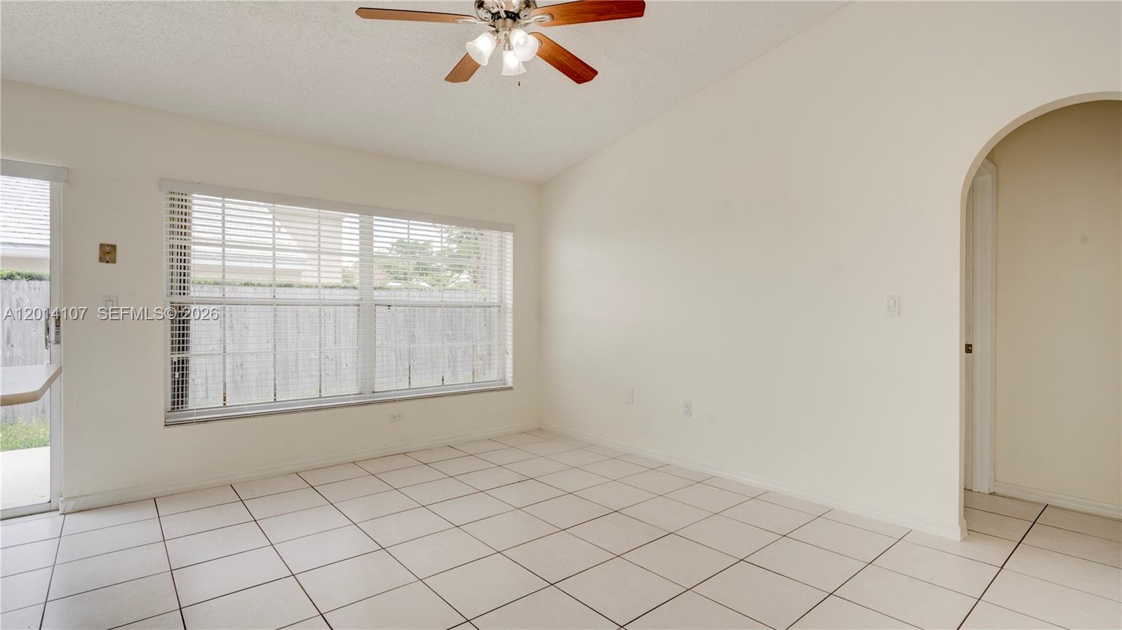 CORAL CREEK - Residential Lease