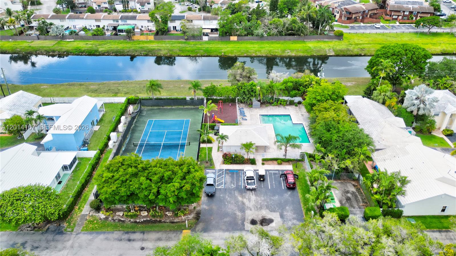 CORAL CREEK - Residential Lease