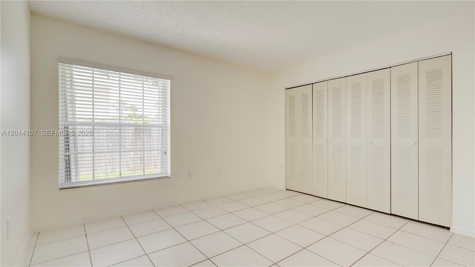 CORAL CREEK - Residential Lease